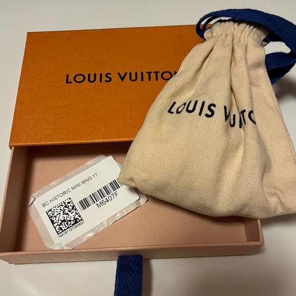 Louis Vuitton Historic Mini Monogram Bracelet Size 17 - Picture 7 of 12